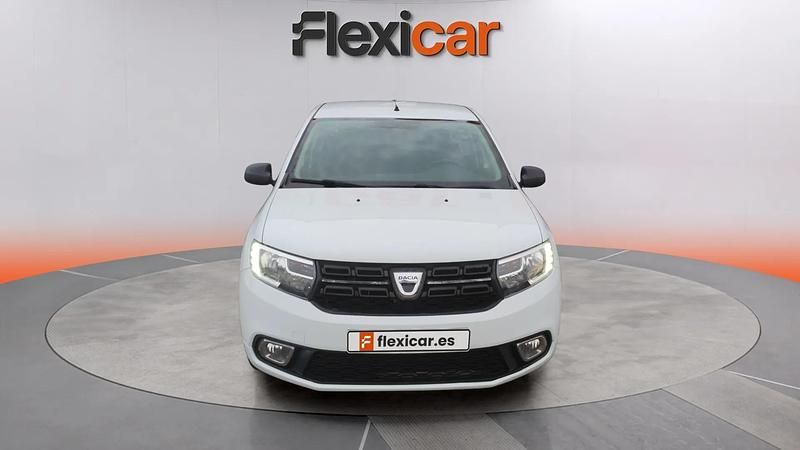 Usado Dacia Logan Ambiance 73 CV (53 kW) 2017 Blanco Utilitario
