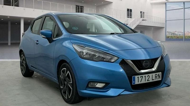 Usado Nissan Micra Acenta 92 CV (67 kW) 2021 Azul Berlina