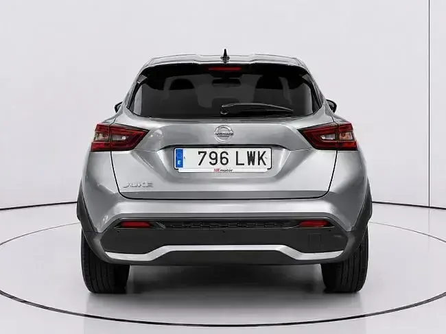Usado Nissan Juke N-Connecta 114 CV (83 kW) 2022 Gris SUV