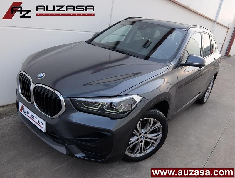 Gris / plata Usado 2021 BMW X1 Comfort Edition SUV | 26.900 € (Precio justo) - Imagen 1/4