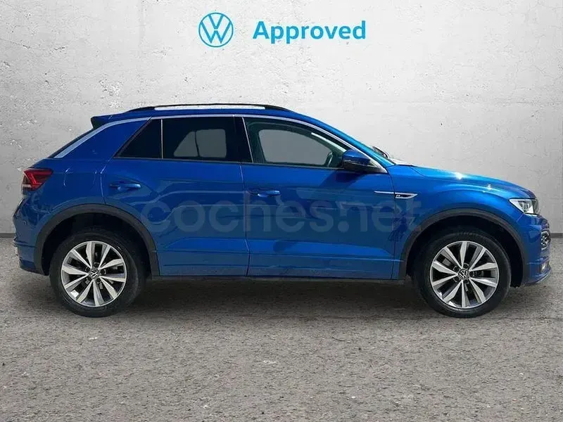 Usado VW T-Roc Advance 110 CV (80 kW) 2022 Azul SUV