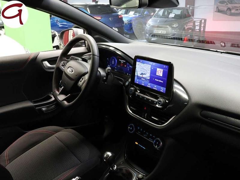 Usado Ford Puma ST-Line 125 CV (91 kW) 2024 Plateado SUV