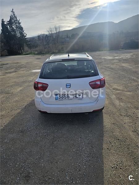 Usado Seat Ibiza ST Copa 90 CV (66 kW) 2012 Blanco Familiar