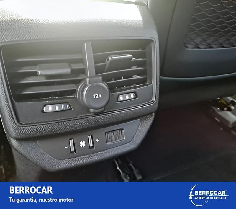 Usado Peugeot 5008 Allure 131 CV (96 kW) 2024 Blanco SUV