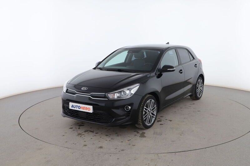 Negro Usado 2021 Kia Rio Utilitario | 12.799 € (Precio justo) - Imagen 1/4