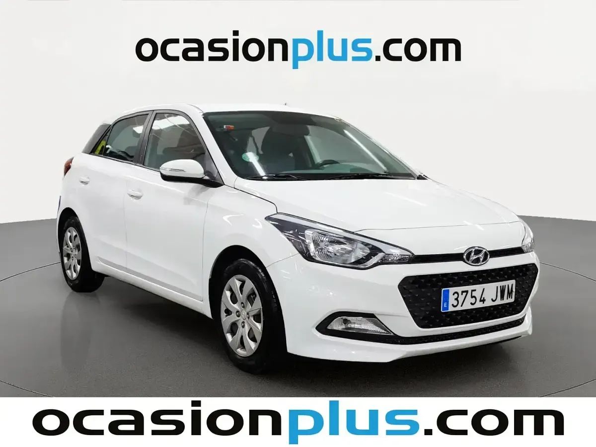 Usado Hyundai i20 84 CV (61 kW) 2017 Blanco Berlina