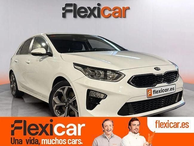 Blanco Usado 2019 Kia Ceed GT GT-Line Berlina | 14.790 € (Precio justo) - Imagen 1/4