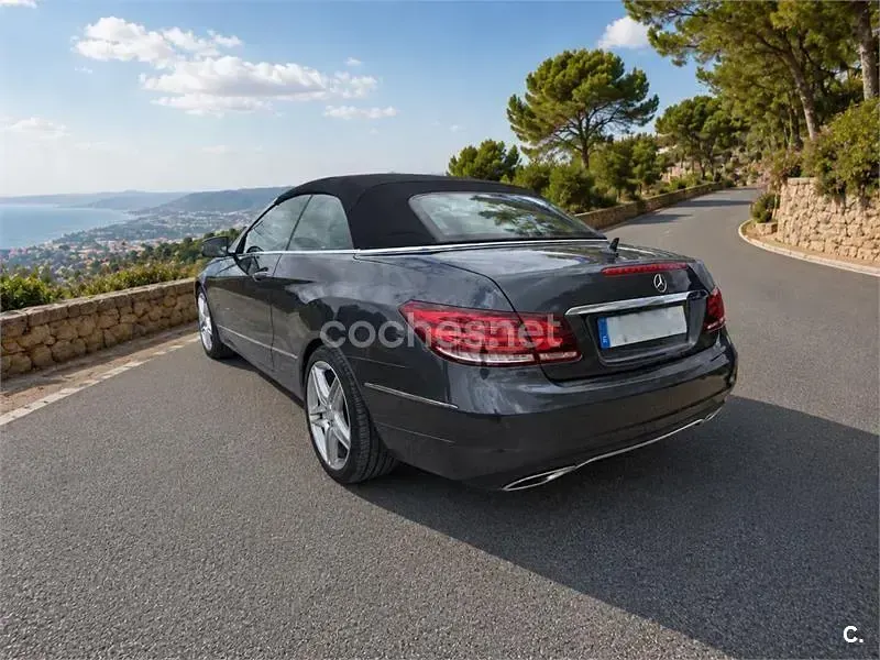 Usado Mercedes E250 204 CV (150 kW) 2014 Gris / plata Descapotable