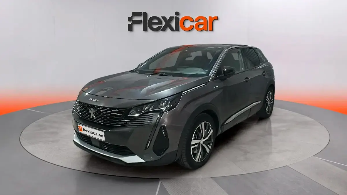 Usado Peugeot 3008 Allure 180 CV (132 kW) 2023 Gris SUV