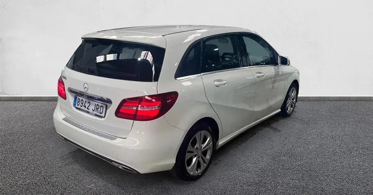 Usado Mercedes B200 136 CV (100 kW) 2016 Monovolumen