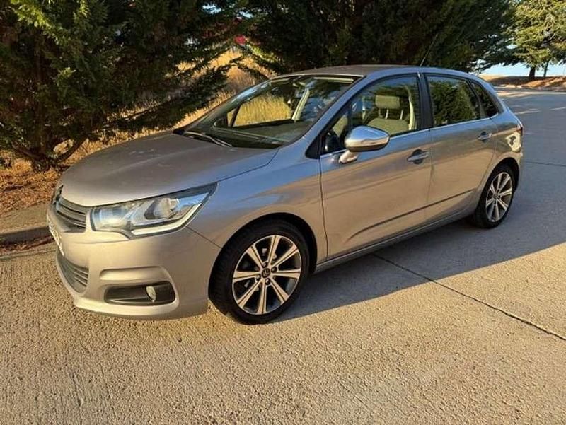 Usado Citroën C4 Live 101 CV (74 kW) 2016 Gris Berlina
