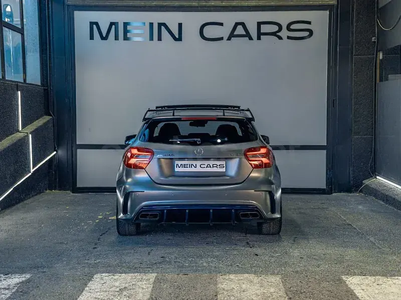 Usado Mercedes A45 AMG 381 CV (280 kW) 2017 Gris / plata Berlina