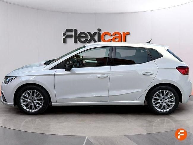 Usado Seat Ibiza FR 110 CV (80 kW) 2022 Blanco Utilitario