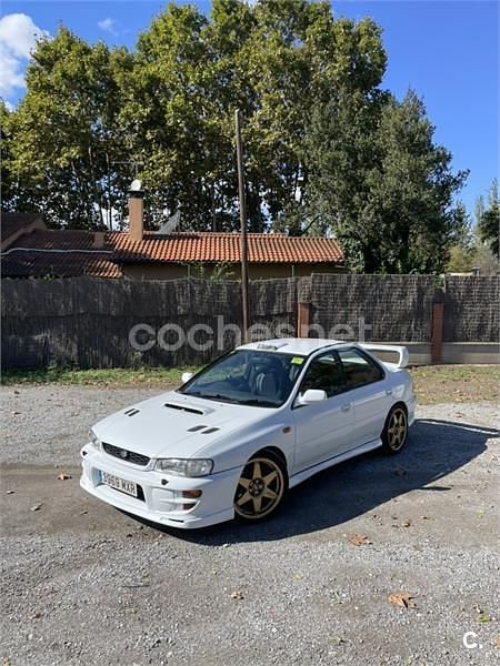Blanco Usado 2000 Subaru Impreza GT Berlina | 22.000 € - Imagen 1/4
