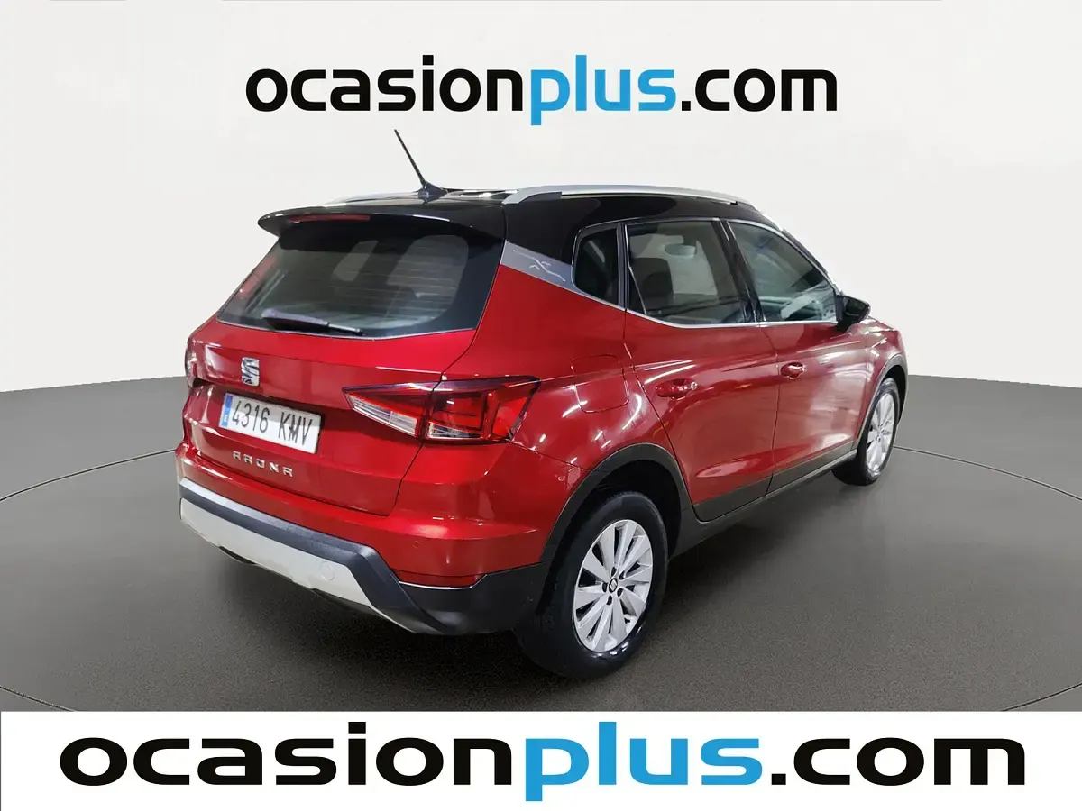 Usado Seat Arona XCELLENCE 116 CV (85 kW) 2018 Rojo SUV