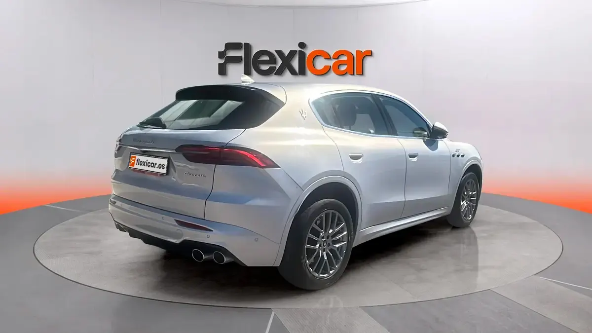 Usado Maserati Grecale GT 300 CV (220 kW) 2023 Gris SUV