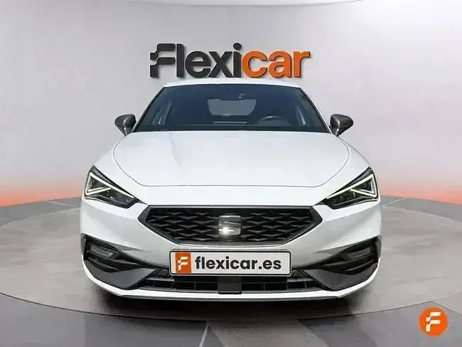 Usado Seat Leon FR 150 CV (110 kW) 2022 Blanco