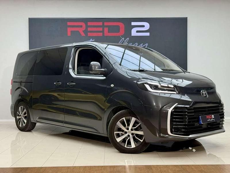 Usado Toyota Proace Advance 144 CV (105 kW) 2024 Gris Monovolumen