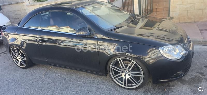 Usado VW Eos 250 CV (183 kW) 2007 Negro Descapotable