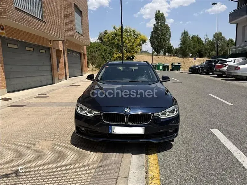 Usado BMW 320 184 CV (135 kW) 2016 Negro Familiar