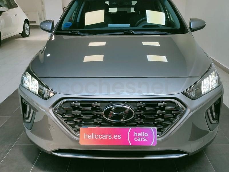 Usado Hyundai Ioniq 141 CV (103 kW) 2020 Gris / plata Utilitario