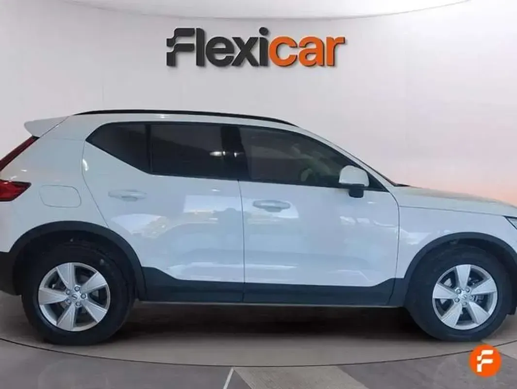 Usado Volvo XC40 150 CV (110 kW) 2018 Blanco SUV
