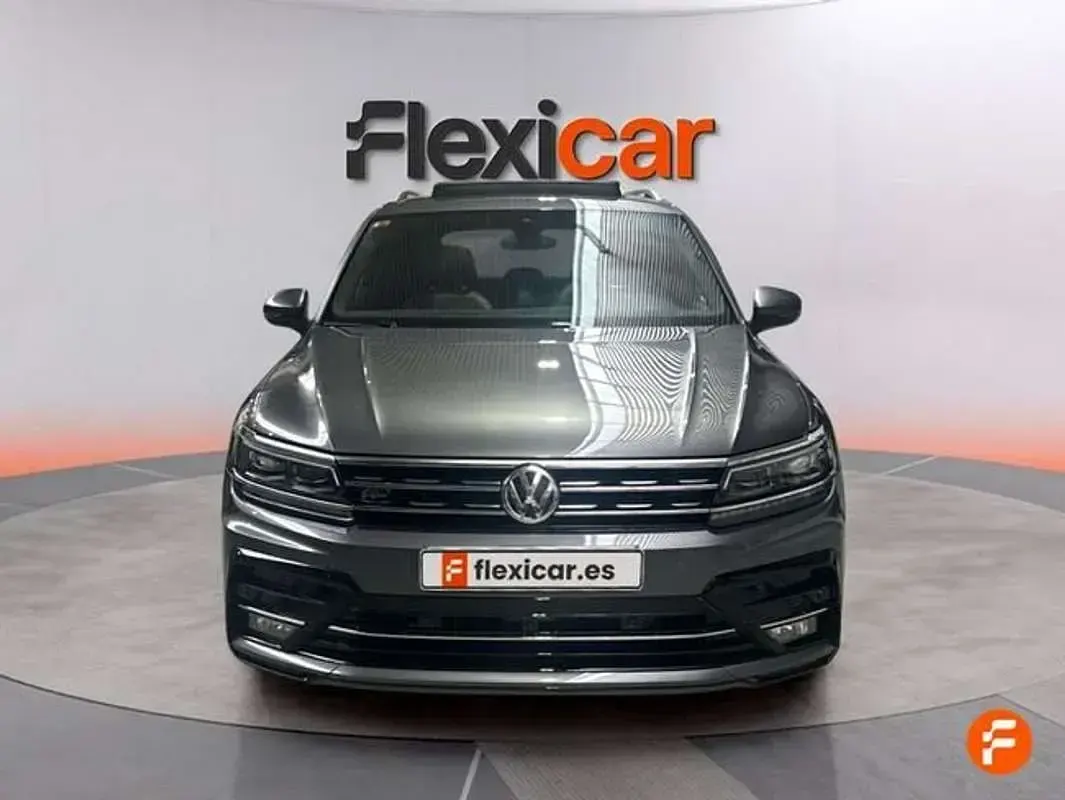 Usado VW Tiguan Sport 150 CV (110 kW) 2019 Gris SUV