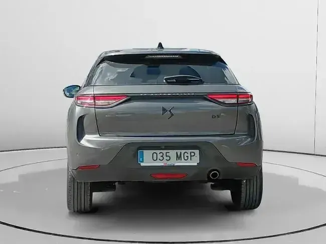 Usado DS Automobiles DS3 Performance 131 CV (96 kW) 2023 Gris SUV