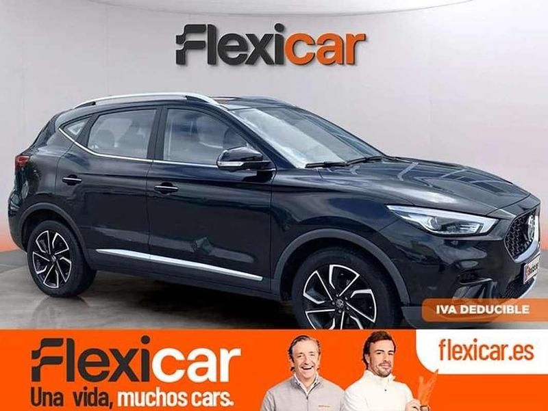 Usado MG ZS Luxury 111 CV (81 kW) 2022 Negro SUV
