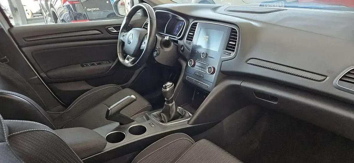 Usado Renault Mégane Business 116 CV (85 kW) 2020 Blanco Utilitario