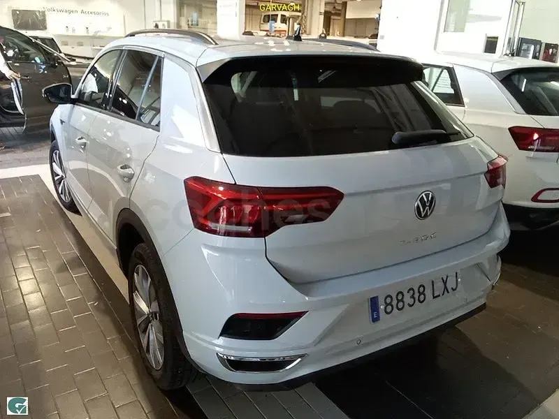 Usado VW T-Roc Advance 115 CV (84 kW) 2022 Blanco SUV
