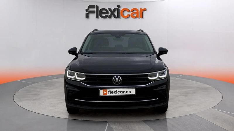 Usado VW Tiguan Life 150 HP (110 kW) 2021 Preto SUV