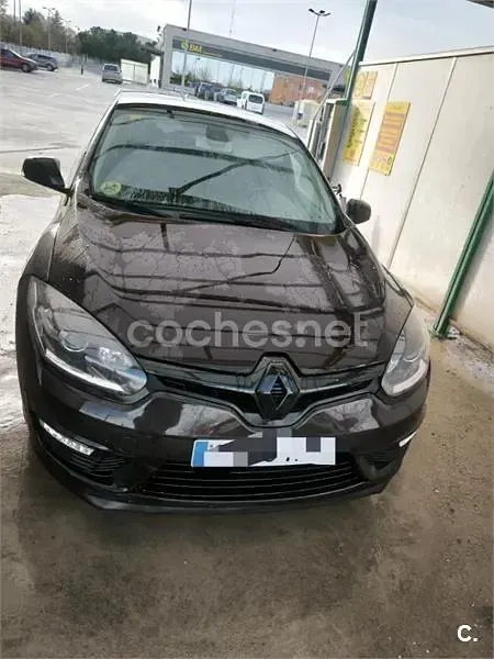 Usado Renault Mégane III GT 110 CV (80 kW) 2014 Marrón Berlina
