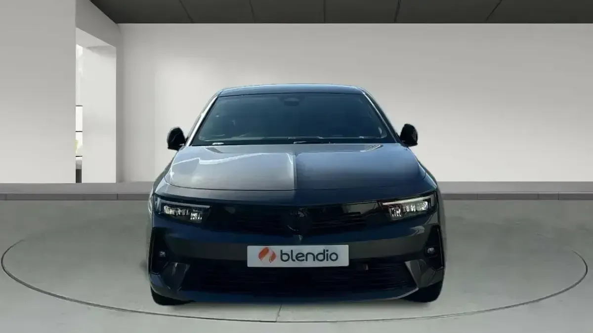 Usado Opel Astra S 130 CV (95 kW) 2024 Gris Utilitario