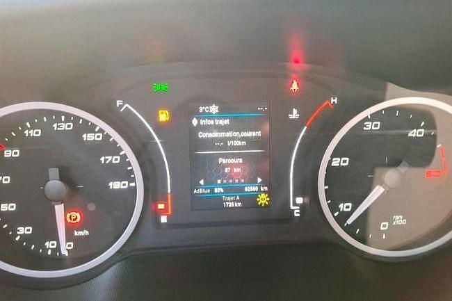 Usado Iveco Daily 158 CV (116 kW) 2020 Negro