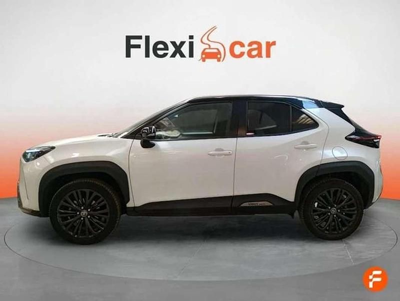 Usado Toyota Yaris Cross 117 CV (86 kW) 2022 Blanco SUV