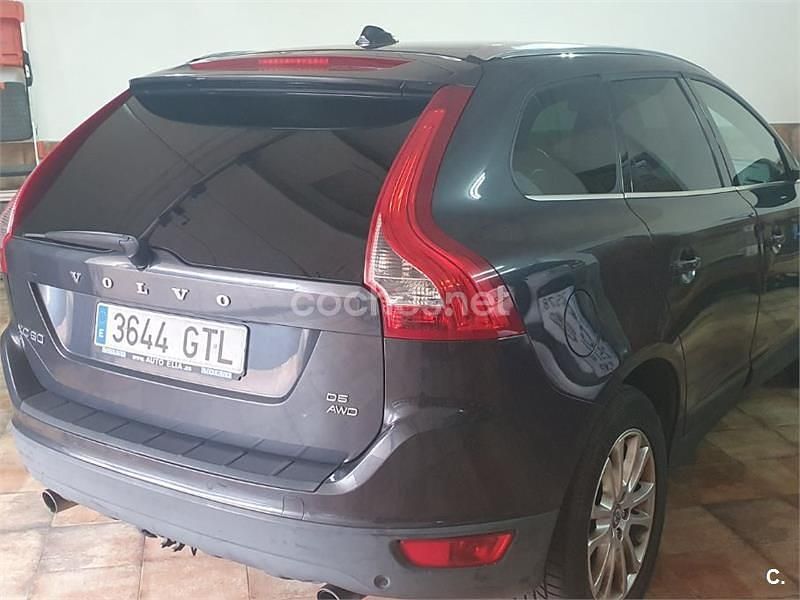 Usado Volvo XC60 Summum 185 CV (136 kW) 2010 Gris / plata SUV