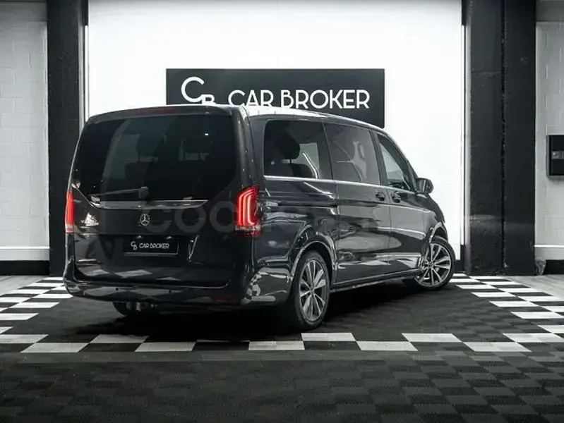 Usado Mercedes V250 Avantgarde 204 CV (150 kW) 2019 Negro Monovolumen