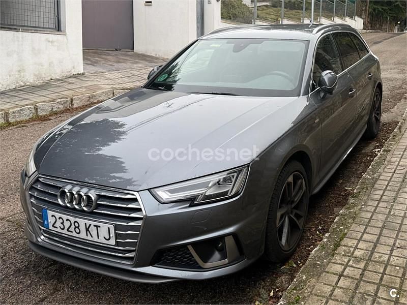 Usado Audi A4 S-Line 150 CV (110 kW) 2019 Gris / plata Familiar