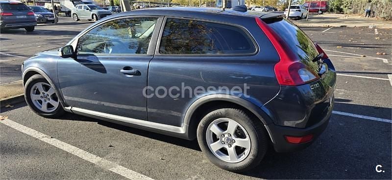 Usado Volvo C30 109 CV (80 kW) 2008 Azul Utilitario