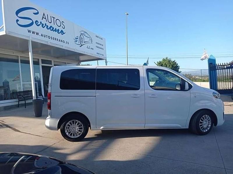 Usado Toyota Proace Advance 116 CV (85 kW) 2022 Blanco Monovolumen