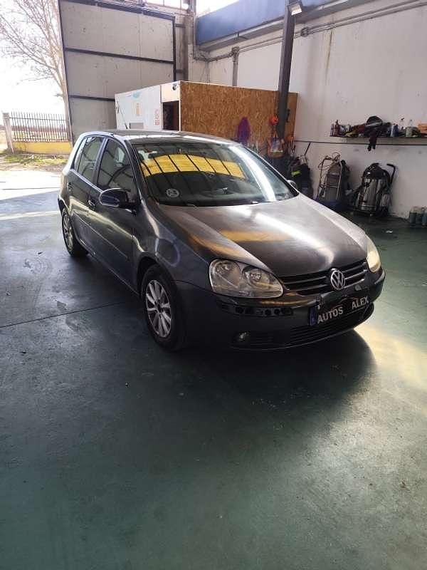 Usado VW Golf Plus Cross 105 CV (77 kW) 2008 Monovolumen