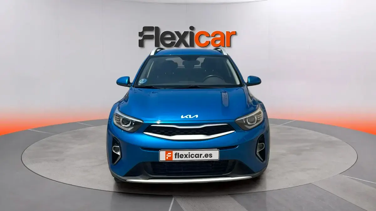Usado Kia Stonic 101 CV (74 kW) 2023 Azul SUV