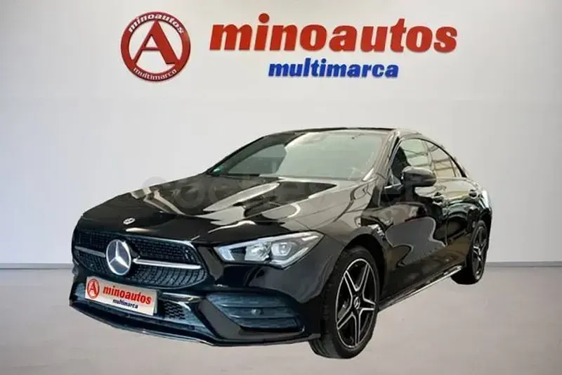 Usado Mercedes CLA200 163 CV (119 kW) 2021 Negro Berlina