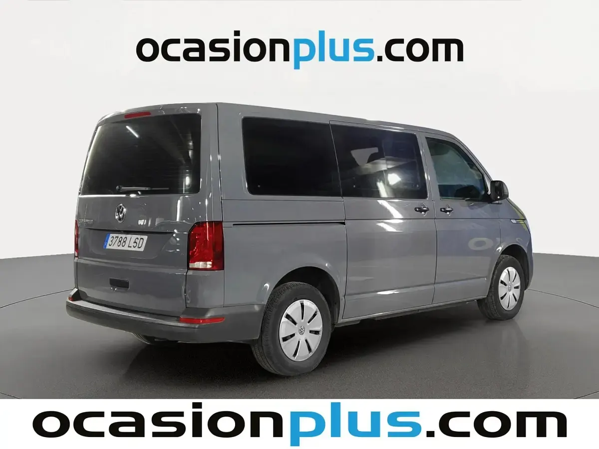 Usado VW Caravelle 110 CV (80 kW) 2021 Gris Van