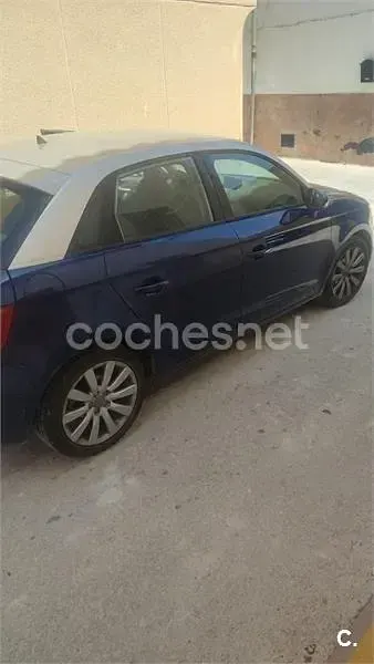 Usado Audi A1 Sportback 86 CV (63 kW) 2013 Azul Utilitario