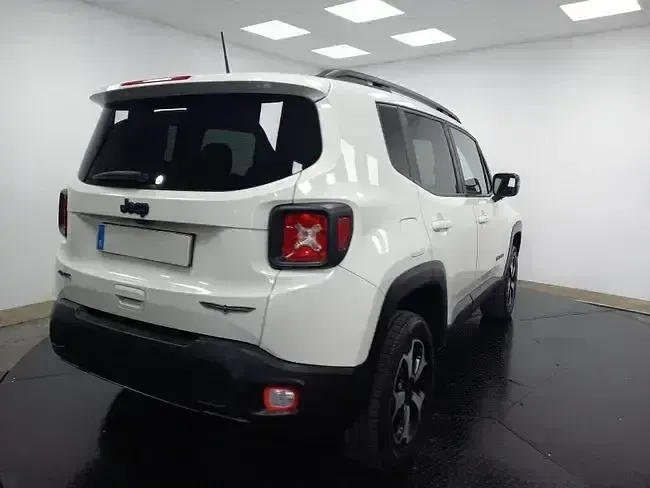 Occasion Jeep Renegade Trailhawk 241 PK (177 kW) 2022 Wit SUV