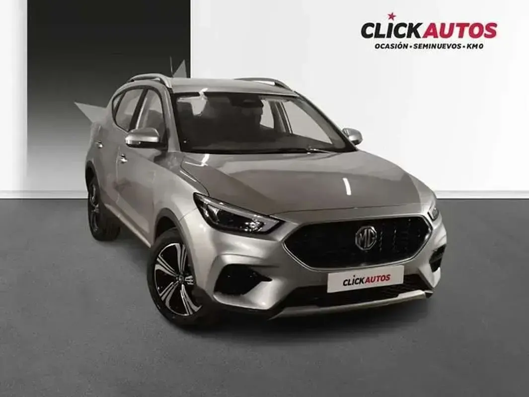 Usado MG ZS Comfort 106 CV (77 kW) 2025 Plateado SUV