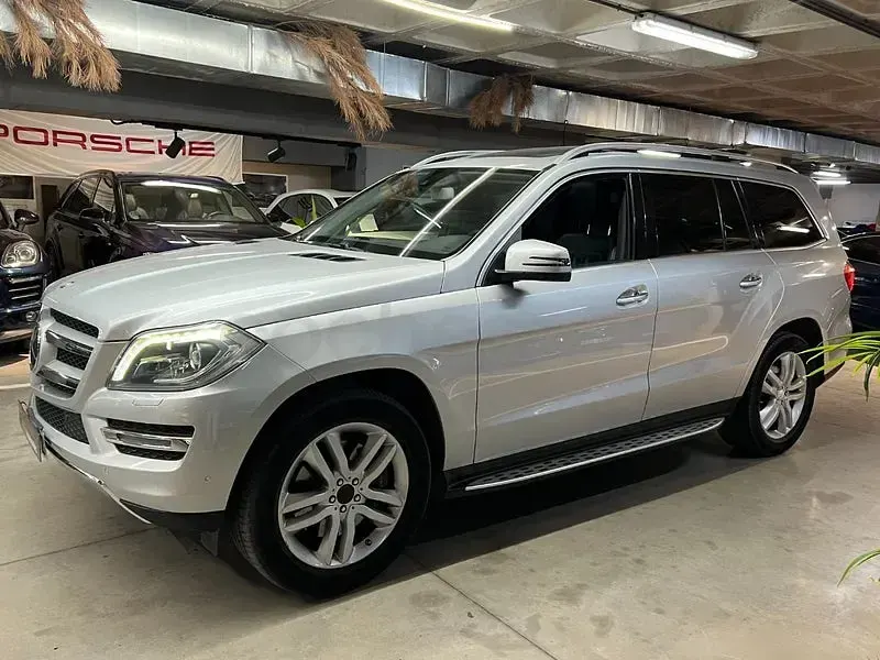 Usado Mercedes GL500 435 CV (319 kW) 2013 Gris / plata SUV