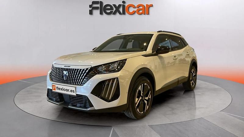 Usado Peugeot 2008 Allure 101 CV (74 kW) 2023 Blanco SUV